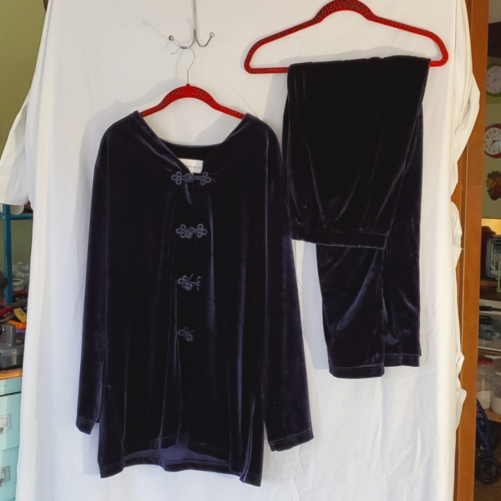 Vintage Natorious 2X 2pc velvet holiday set pant suit deep purple. Pockets!
